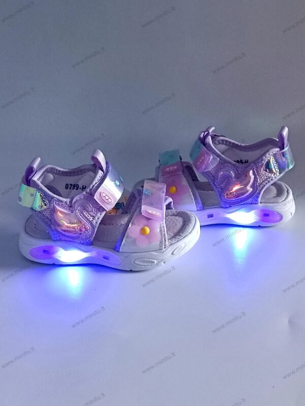 Tom.m Led basutės (21-26)