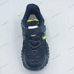 Tom.m. kedai (27-32)