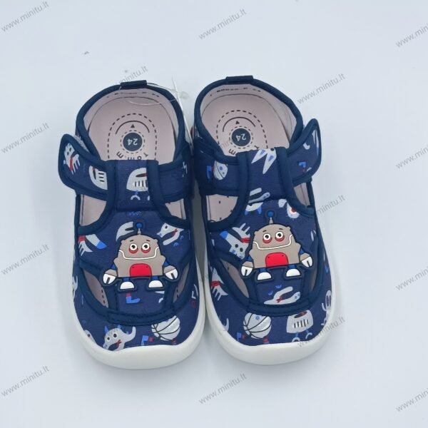 Tom.m batukai(23-28)