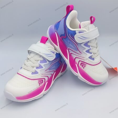 Šviečiantys kedai (27-32)